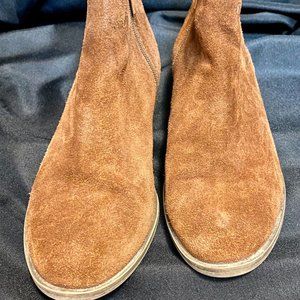 Amazing Condition KENSIE Brown Leather Upper Ankle Boot w inside side zipper